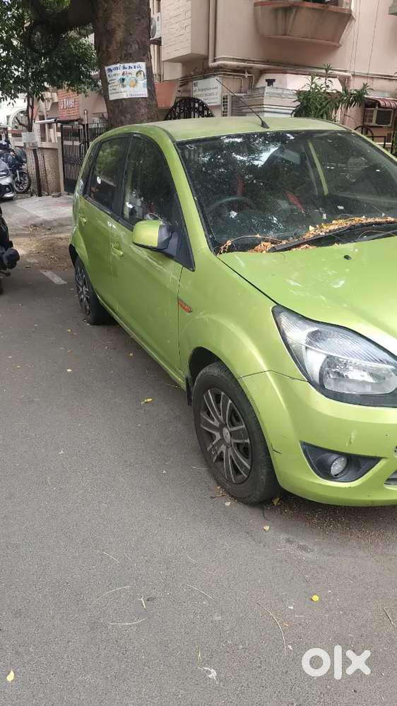Ford Figo Diesel Zxi 2012