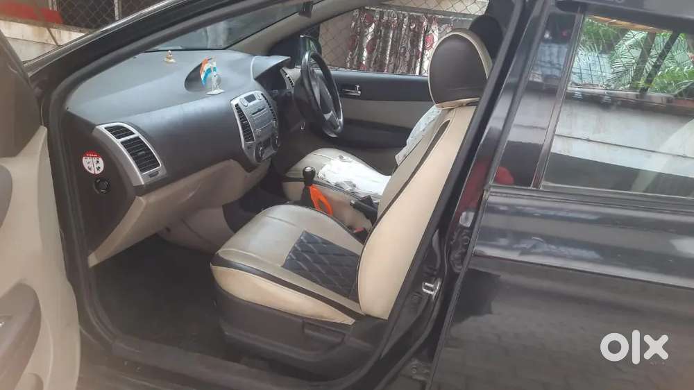 Hyundai I20 2010 Petrol Well Maintained With Cng