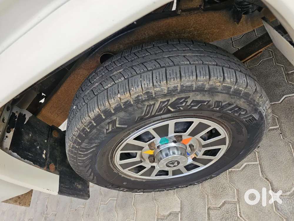 Mahindra Bolero Power 2013