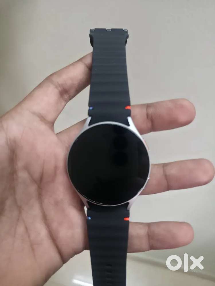 SAMSUNG GALAXY WATCH 7LTE 44mm IN VERY GOOD CONDITION