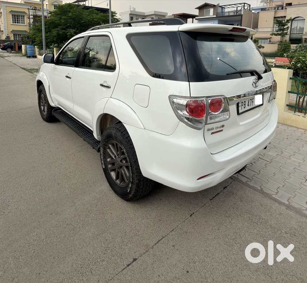 Toyota Fortuner 4x2 At 2.8 Diesel, 2014, Diesel