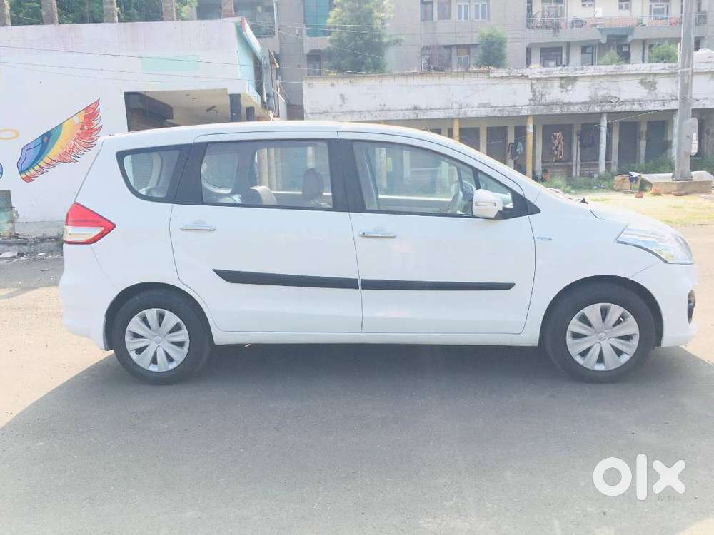 Very Good Condition, Smart Hybrid Model, Single Hand Driven