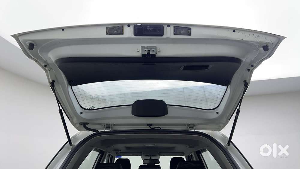 Hyundai Venue 1.0 Sx (o) Turbo Dct, 2023, Petrol