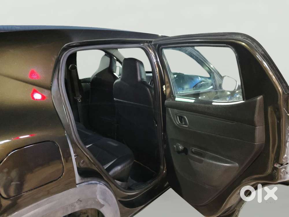 Renault Kwid 2019-ongoing 1.0 Rxt (o), 2017, Petrol