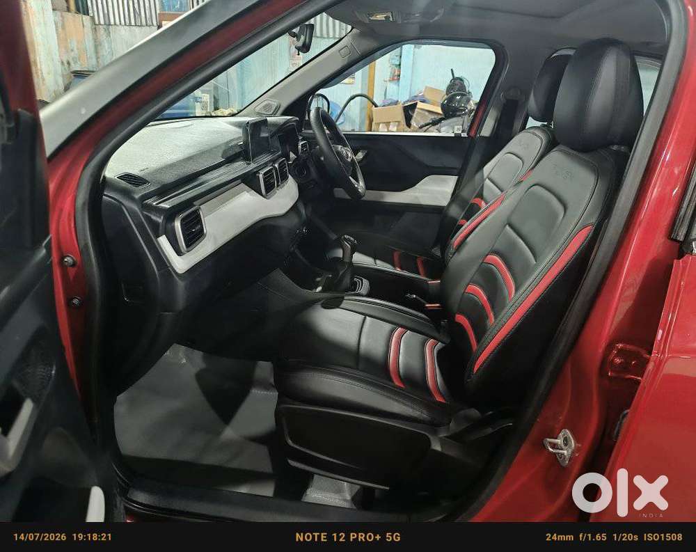 Tata Punch 1.2 Revotron Creative Dual Tone, 2023, Petrol