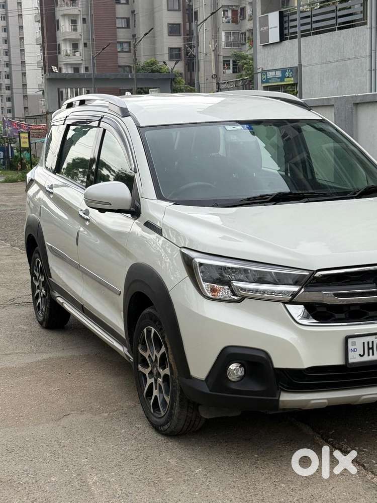 Maruti Suzuki Xl6 1.5 Alpha Mt, 2022, Petrol