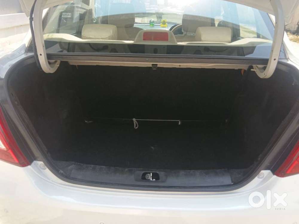 Maruti Suzuki Swift Dzire Vxi 1.2, 2014, Petrol