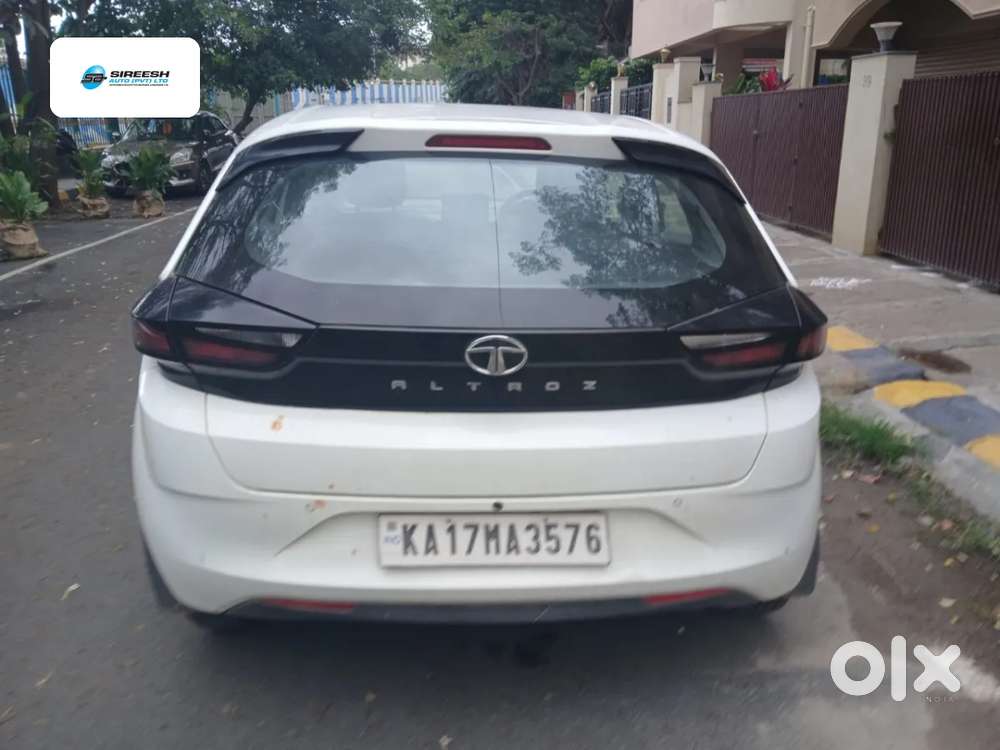 Tata Altroz Xe Petrol, 2020, Petrol