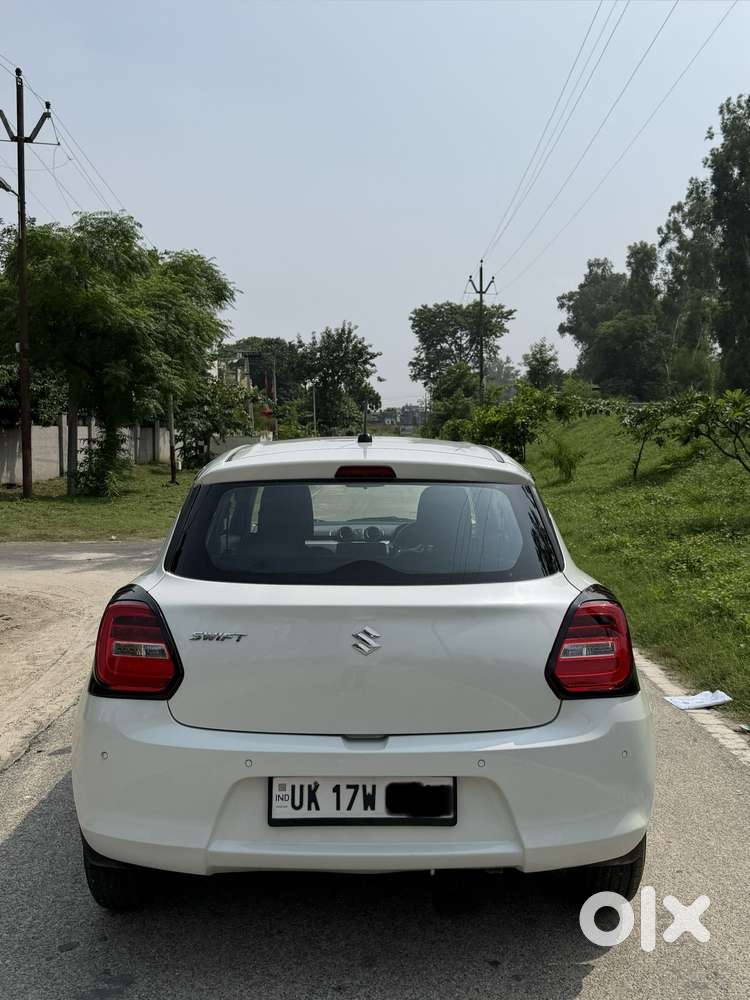 Maruti Suzuki Swift Vxi Optional, 2024, Petrol