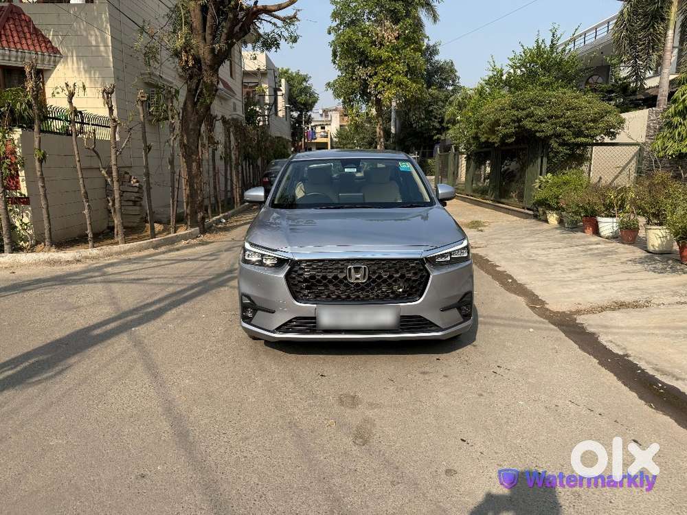 Honda Amaze 1.2 Zx Petrol Cvt 2025