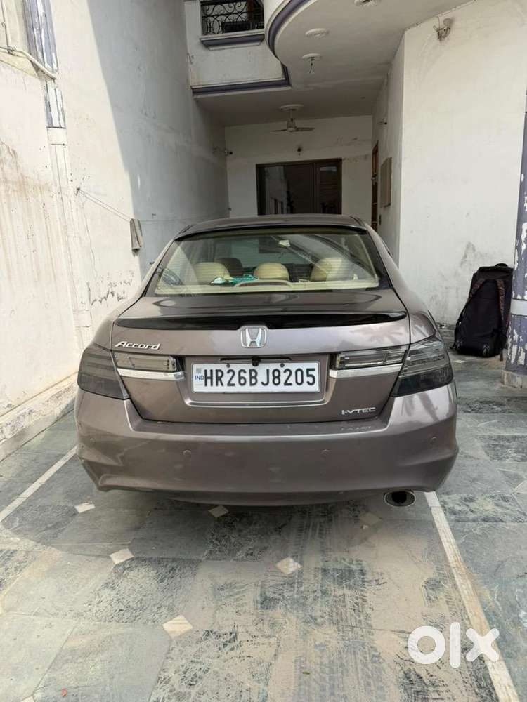 Honda Accord 2.4  2011 Manual