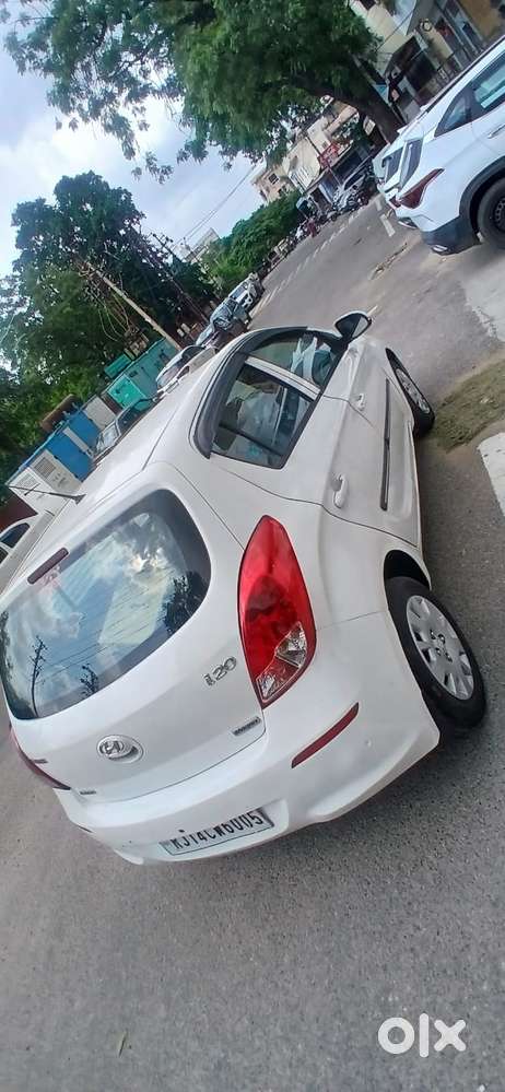 Hyundai I20 Sportz Option 1.4 Crdi, 2014, Diesel