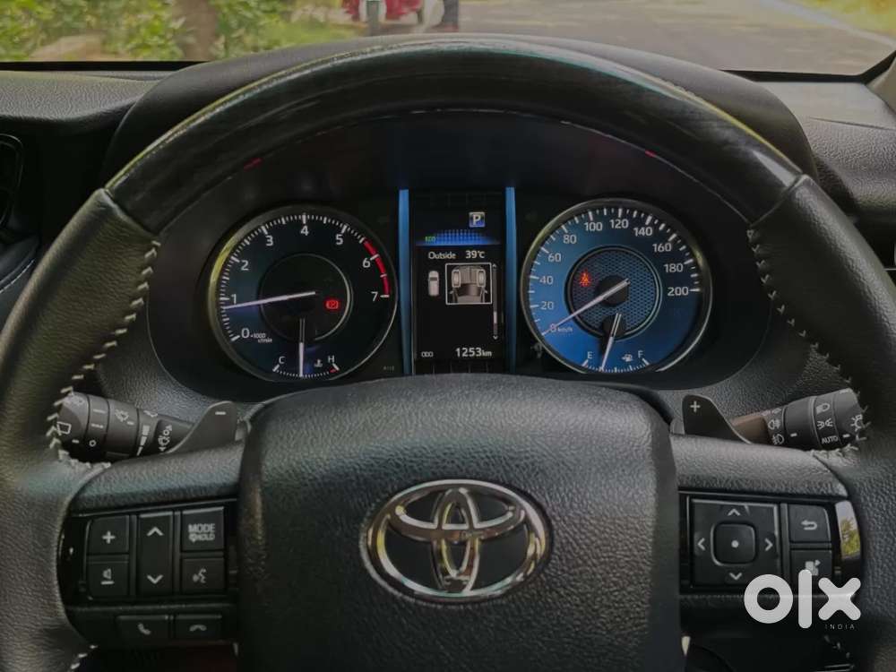 Toyota Fortuner 4x2 At 2.7 Petrol, 2026, Petrol