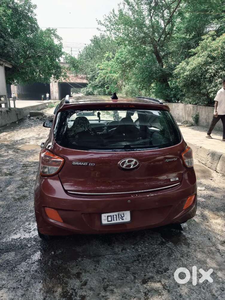 Hyundai Grand I10 Sportz 2015