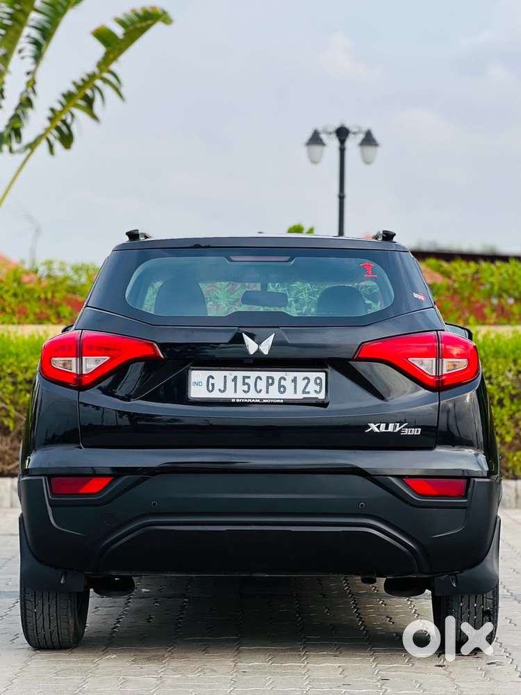 Mahindra Xuv300 W4, 2024, Petrol