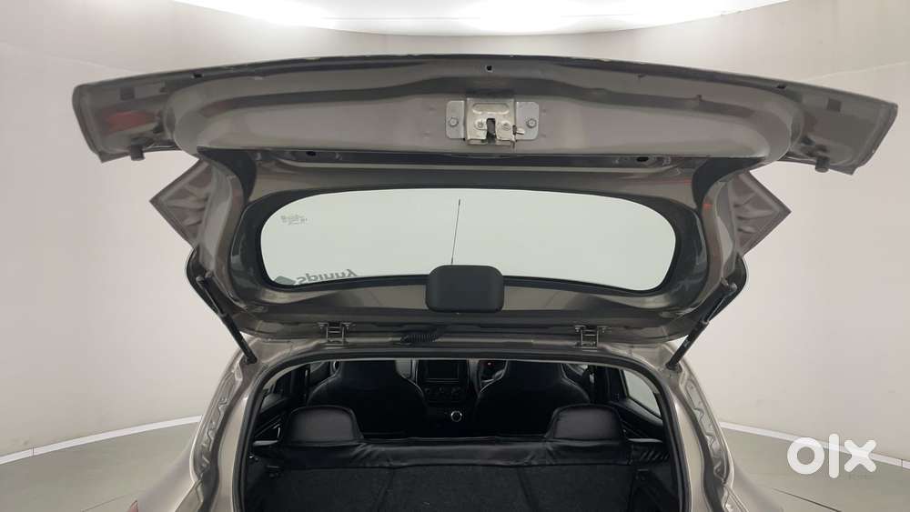 Renault Kwid 2019-ongoing 1.0 Rxt Amt (o), 2019, Petrol