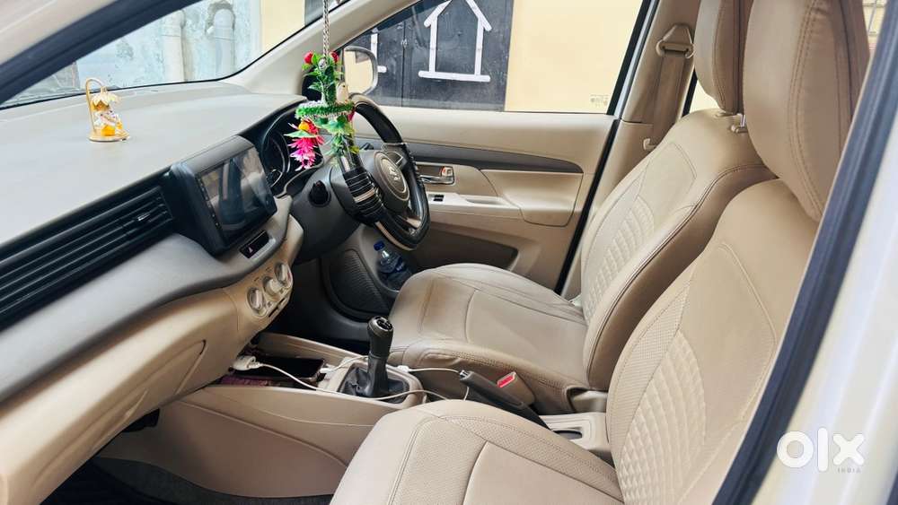 Maruti Suzuki Ertiga Petrol 2025