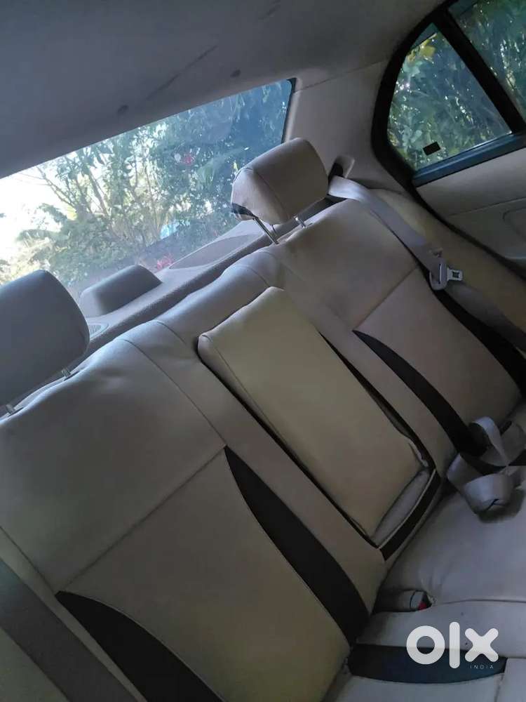 Maruti Suzuki Swift Dzire 2013