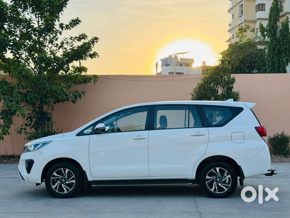 Toyota Innova Crysta, 2022, Diesel
