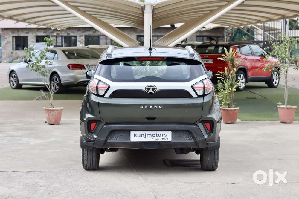 Tata Nexon 1.2 Revotron Xma Amt (s), 2021, Petrol