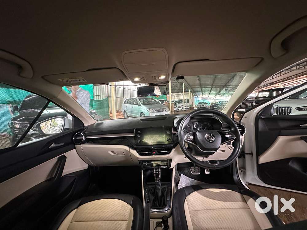 Skoda Slavia Ambition 1.5l Tsi Dsg, 2023, Petrol