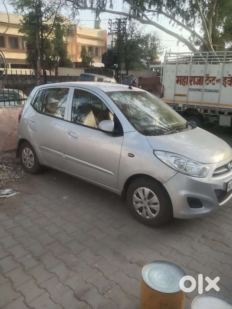 Hyundai Petrol Manual 2011