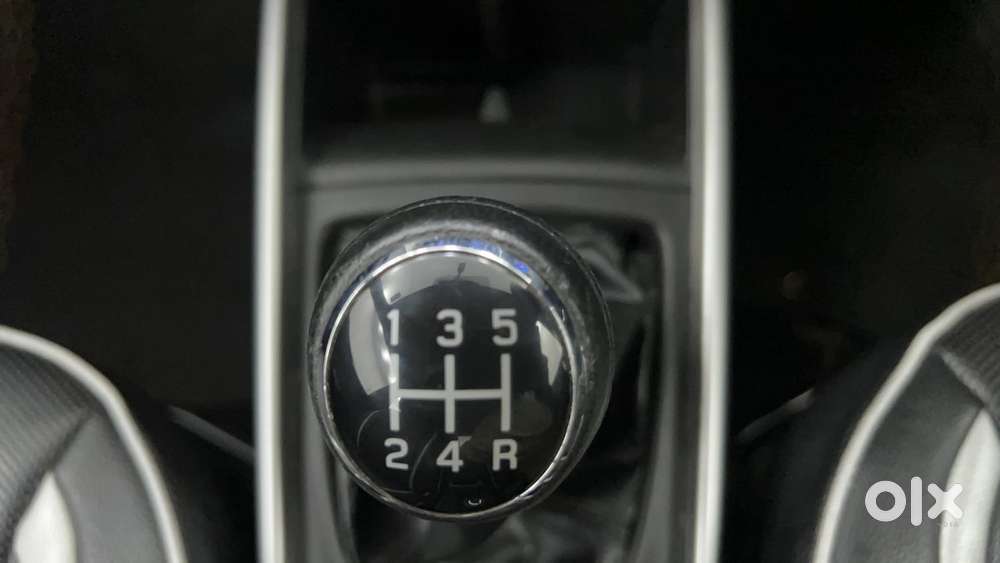 Maruti Suzuki Baleno Delta, 2017, Petrol