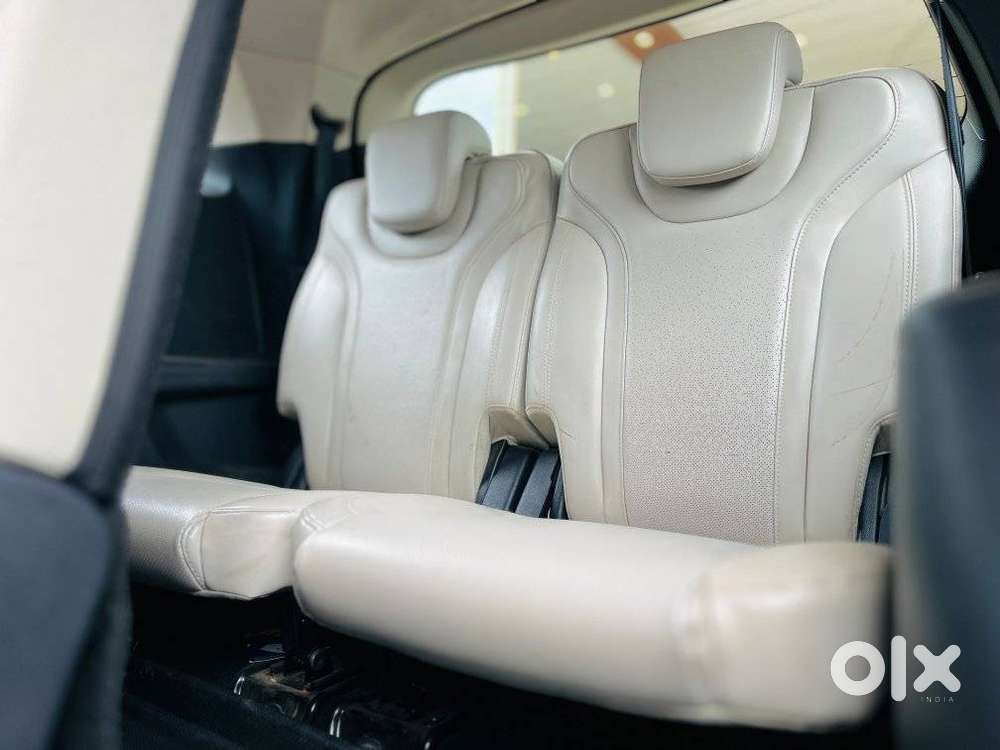Mahindra Xuv700 2.2 Ax 7 Diesel At Luxury Pack Str, 2022, Diesel