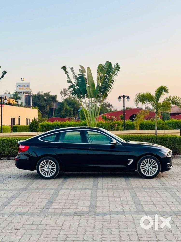 Bmw 3 Series Gt 320d Luxury Line, 2018, Diesel