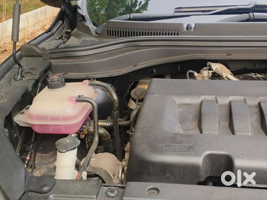 Mahindra Xuv700 2.2 Mx Diesel Mt 5 Str, 2024, Diesel