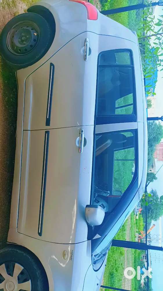Maruti Suzuki Swift 2011 Diesel 130000 Km Driven