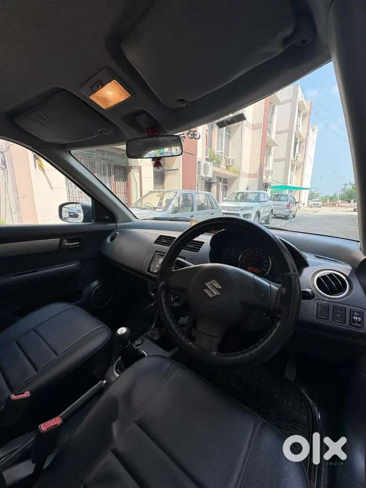 Maruti Suzuki Swift Vxi 2nd Owner 2012