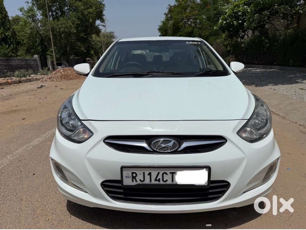 Hyundai Fluidic Verna 2013