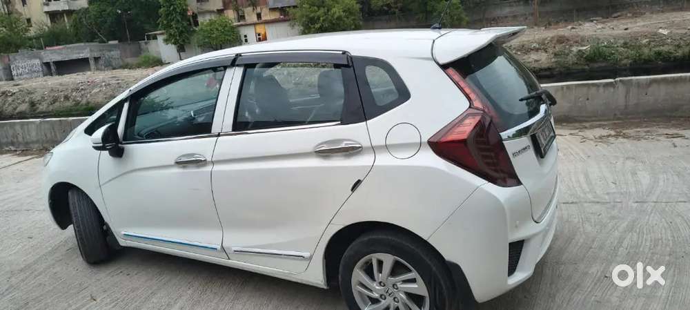Honda Jazz 2015 Petrol Well Maintained