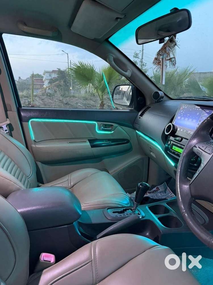 Toyota Fortuner 2012 Diesel 156000 Km Driven