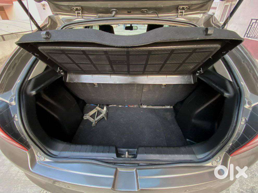 Toyota Glanza 1.2 V Amt, 2019, Petrol