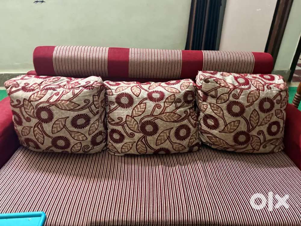 3 seater sofa for sale