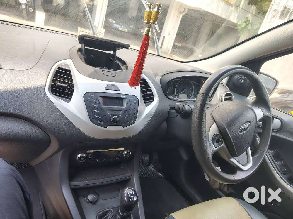 Ford Figo_titanium Petrol_2016 Model_1st Owner