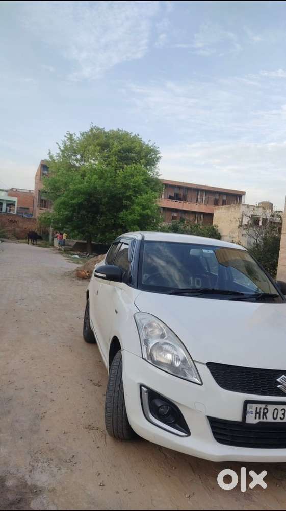 2016 Maruti Swift 1.2 Vxi Petrol Car