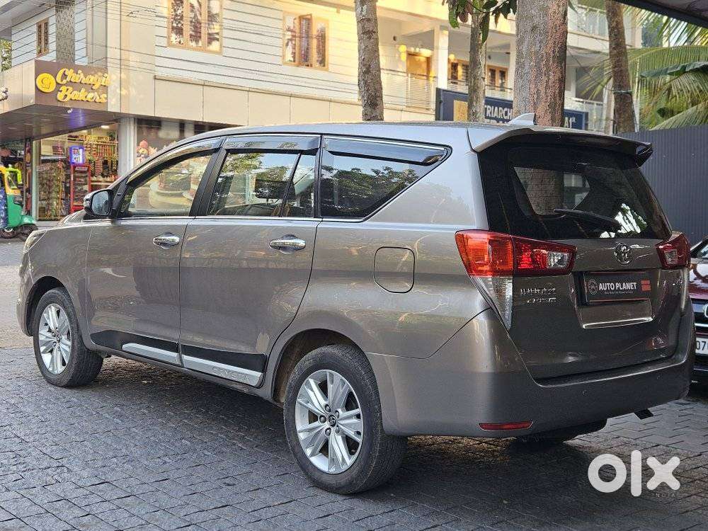 Toyota Innova Crysta 2.4 Z 7 Str, 2017, Diesel
