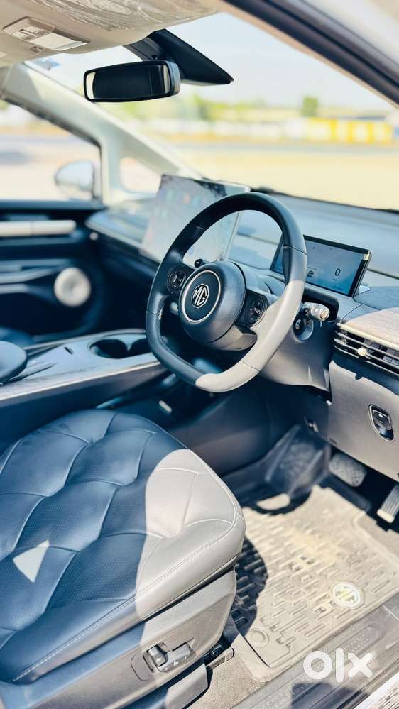 Mg Windsor Ev Essence, 2024, Electric