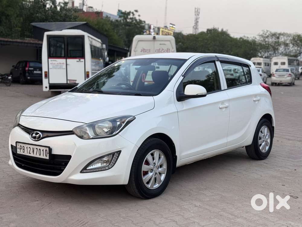 Hyundai I20 Sportz 1.2 Bs-iv, 2014, Diesel