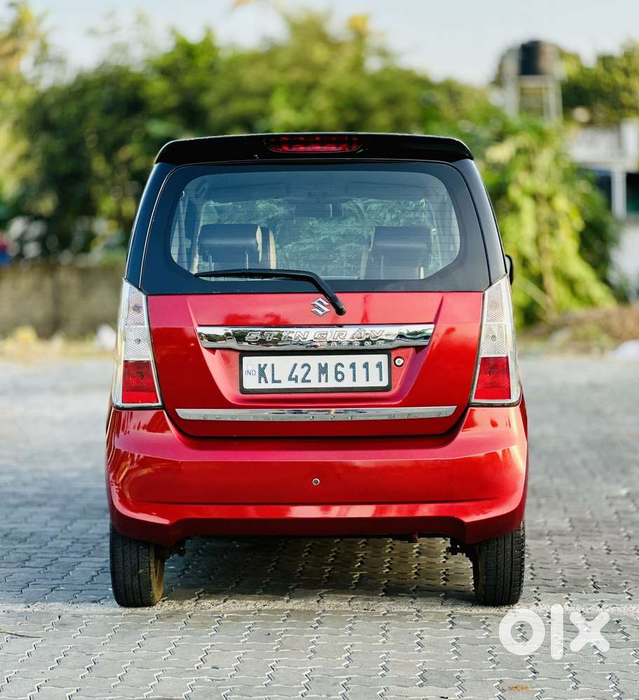 Maruti Suzuki Wagon R Stingray 1.0 Vxi Plus, 2016, Petrol
