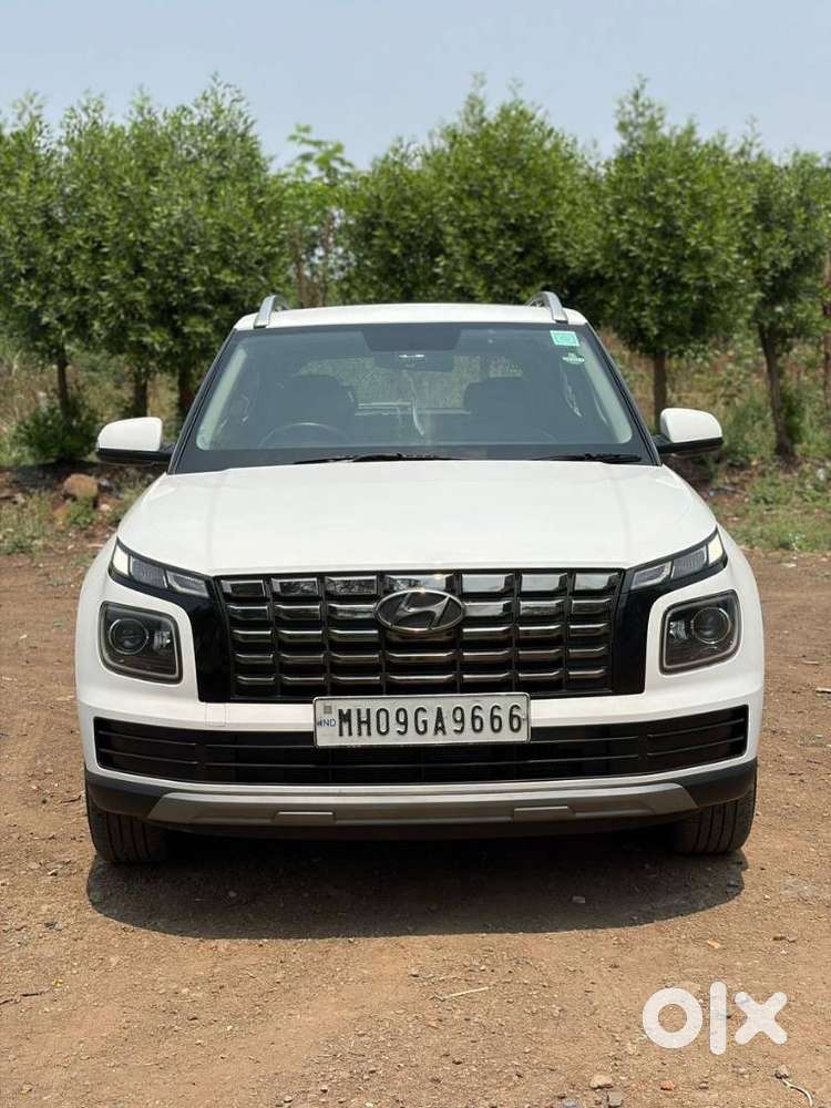 Hyundai Venue Sx (o) Mt 1.5 Diesel, 2022, Diesel