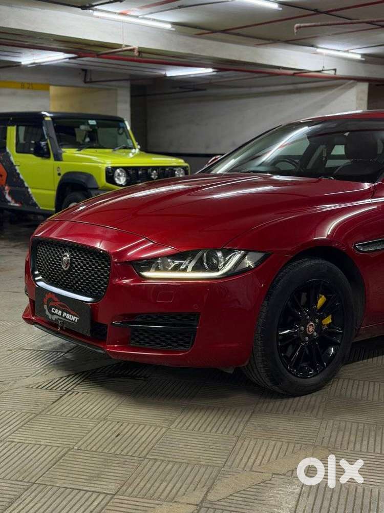 Jaguar Xe Portfolio, 2017, Petrol