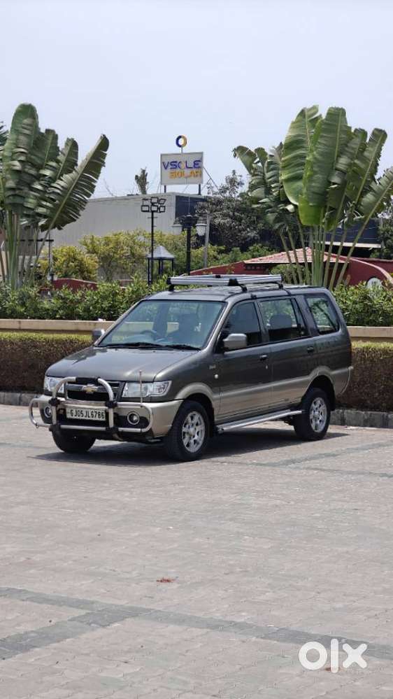 Chevrolet Tavera, 2015, Diesel