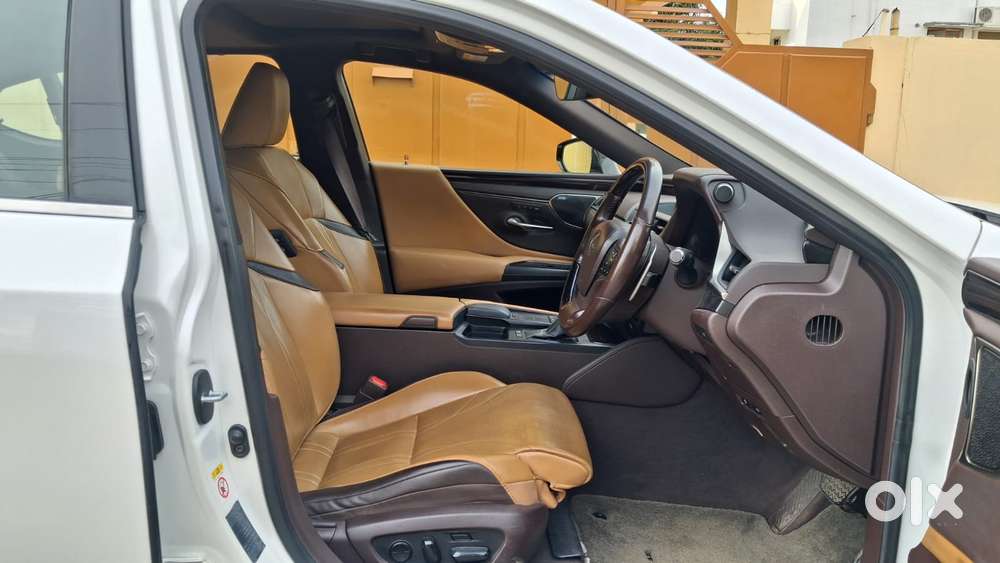 Lexus Es 300h, 2020, Petrol