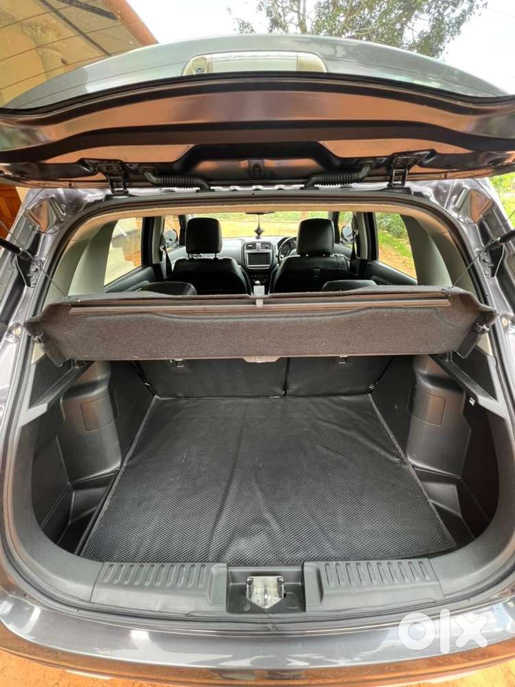 Toyota Urban Cruiser 2022  Premium Grade Mt