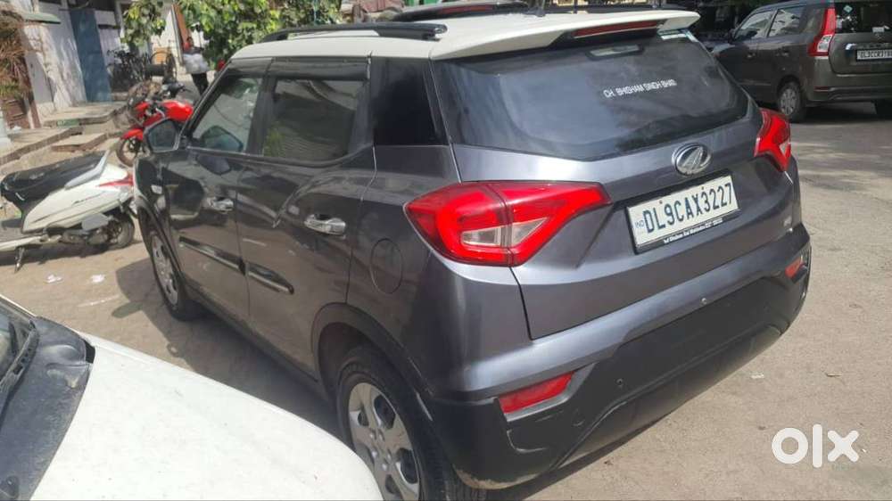 Xuv300, Single Owner, Top Model With Sunroof