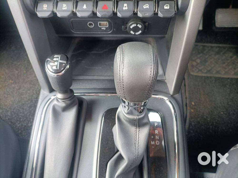 Mahindra Thar Lx 4-str Convertible At, 2024, Petrol